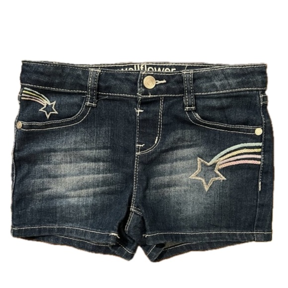 Wallflower Other - Wallflower girls denim shorts with shooting star size 6x excellent condi…